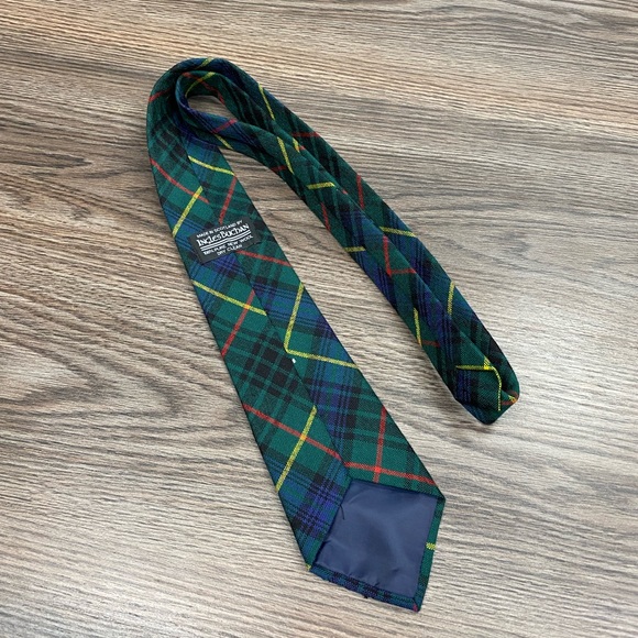 Ingles Buchan Green, Blue, Yellow & Red Tartan Plaid Wool Tie - Picture 4 of 6